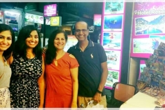 mimi-on-tour-phuket-customer-44