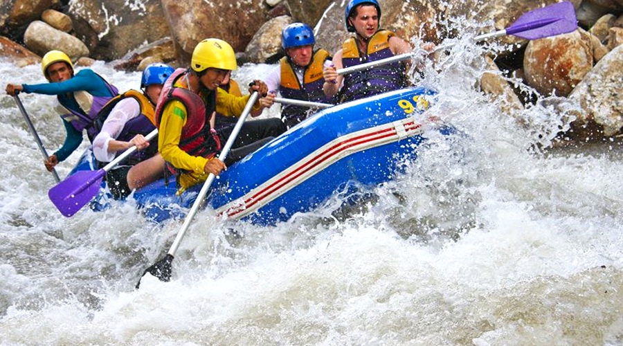 Rafting program - Mimi on tour